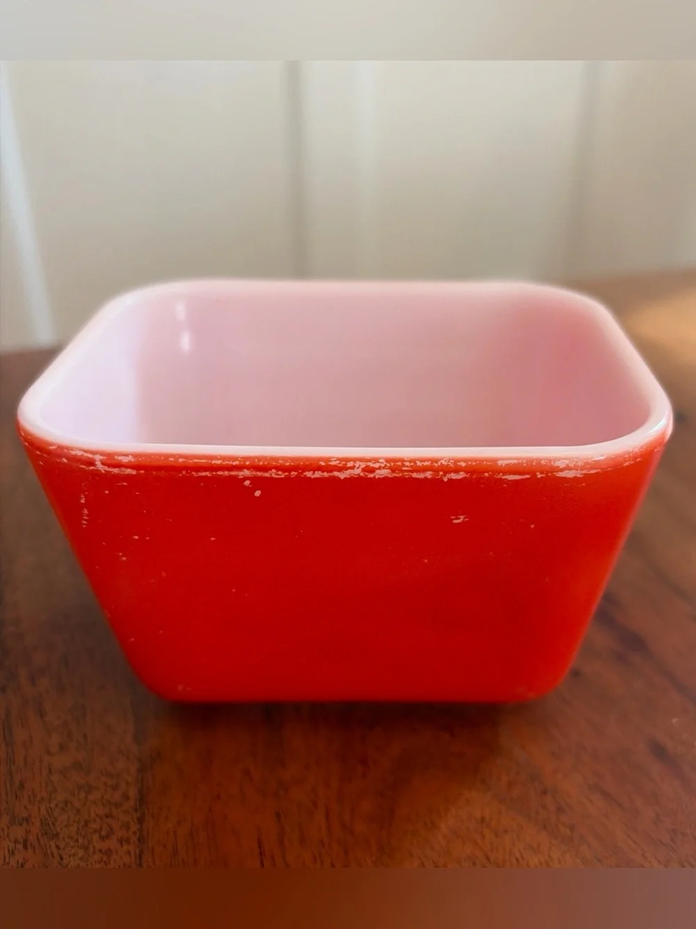 Vintage Pyrex 501 Red Refrigerator Dish 1.5 Cup w/ Ribbed Lid 501-C Fridgie READ